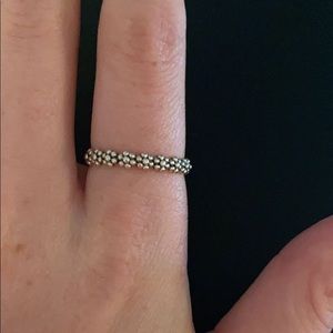 Pandora ring